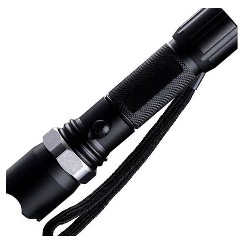Linterna Led Táctica Luz Largo Alcance 180 Lumens RF 8705